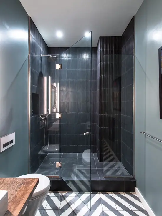 salle de bain moderne noir et blanc