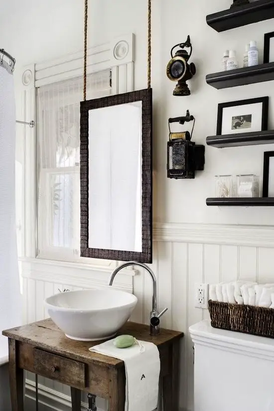 décoration salle de bain noir et blanc