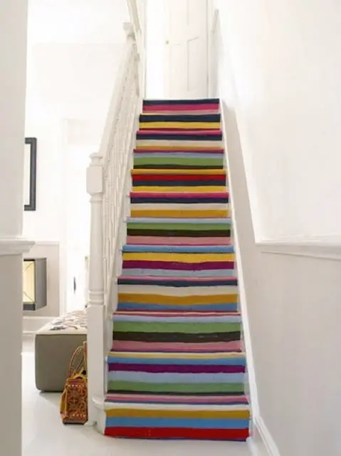 escalier  peint effet tapis
