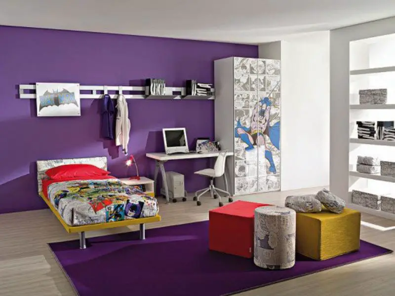 décorer mur violet1