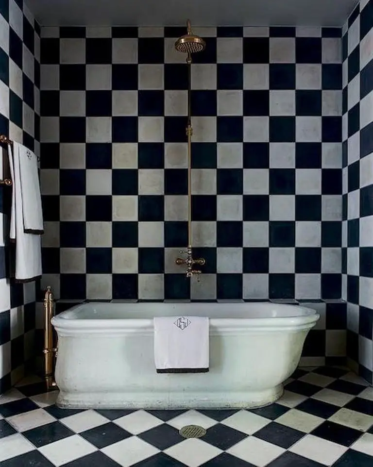 salle de bain noir blanc1