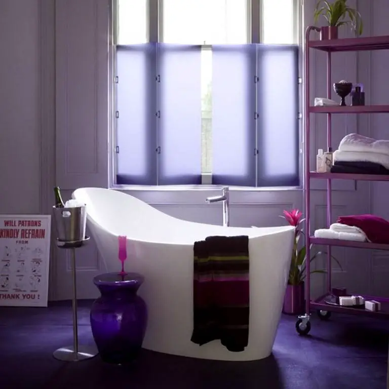 salle de bain violet9